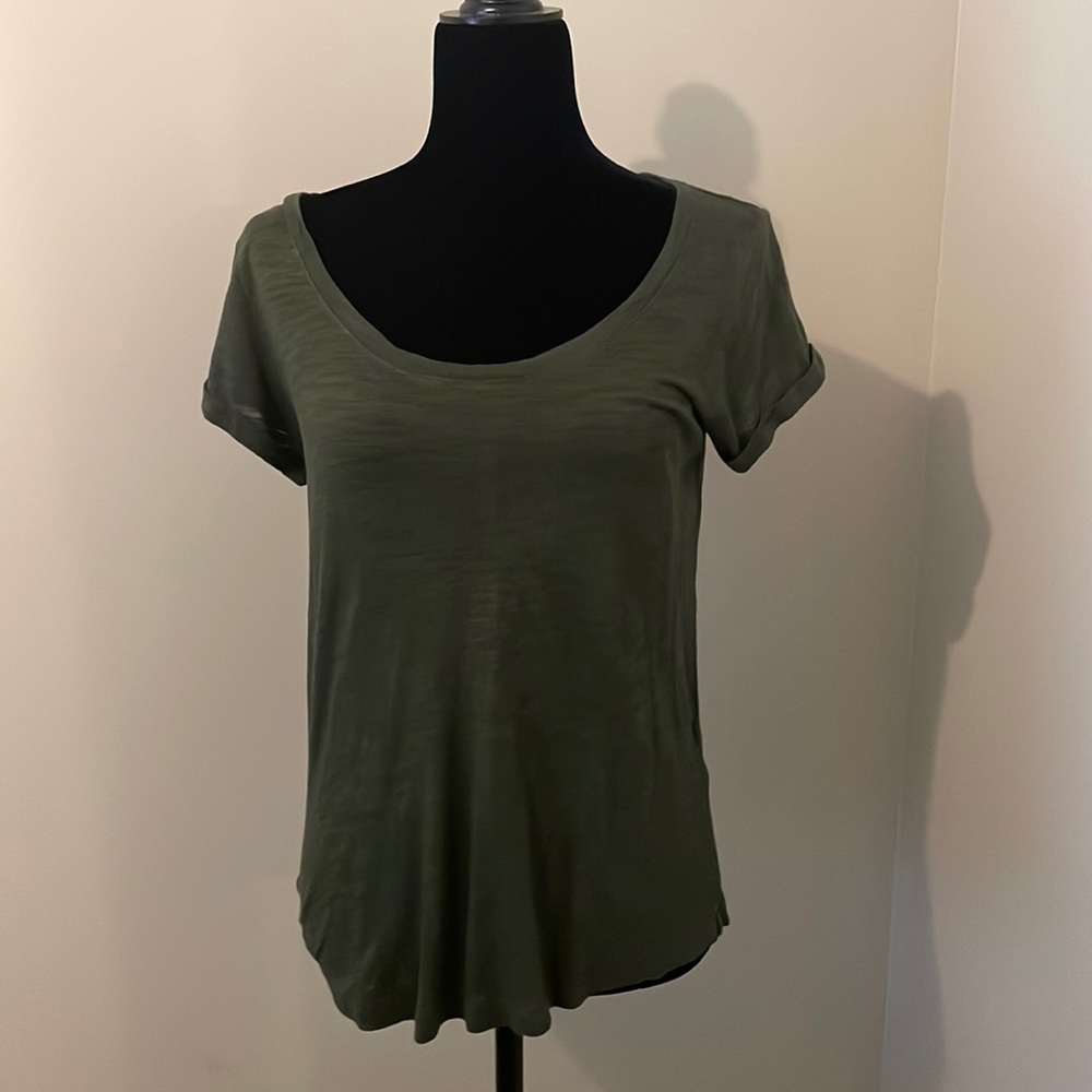 Banana republic Tee shirt